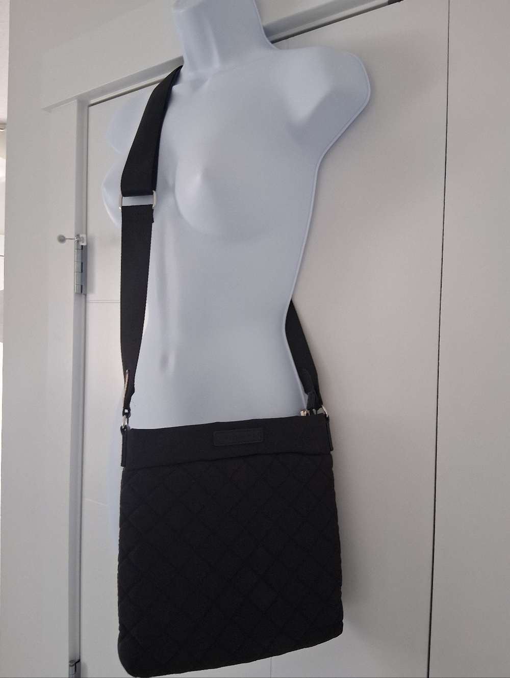 Bugatti/Black Quilted Crossbody Bag/ Adjustable Strap/ Genuine Leather Detailing - Picture 2 of 16